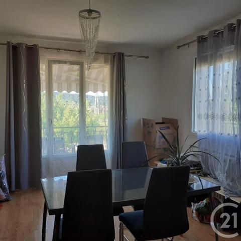 Appartement à vendre  5 pièces - 96,39 m 2   PONTARLIER  - 25