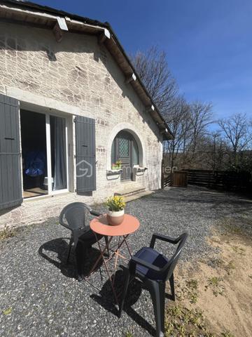 Maison de village de 70 m²