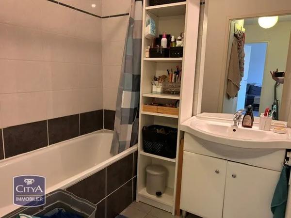 Appartement à vendre 2 pièces 42.7m² Châteaurenard (13160)