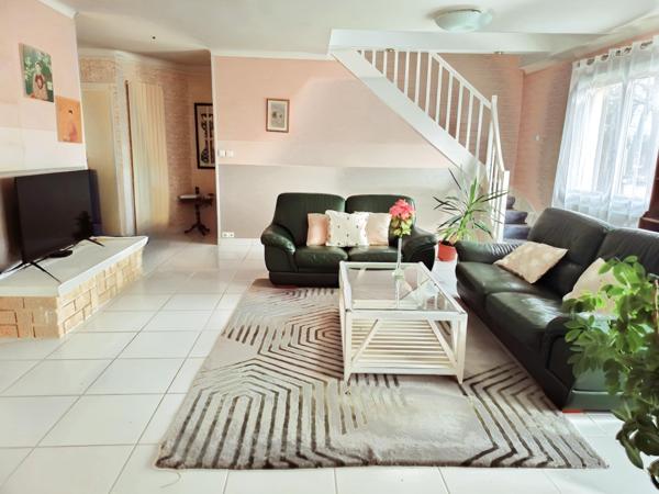 Appartement à NANTES, 44300 - 8 pièces 172m²