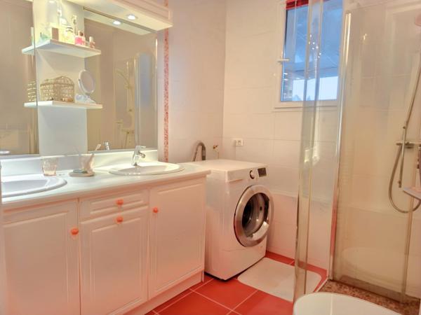 Appartement à NANTES, 44300 - 8 pièces 172m²