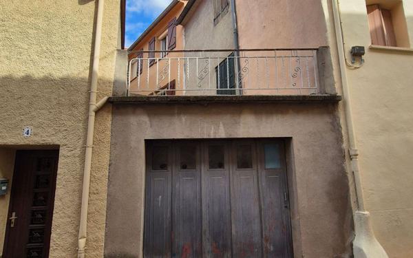 Maison à vendre    3 pièces •  Prades