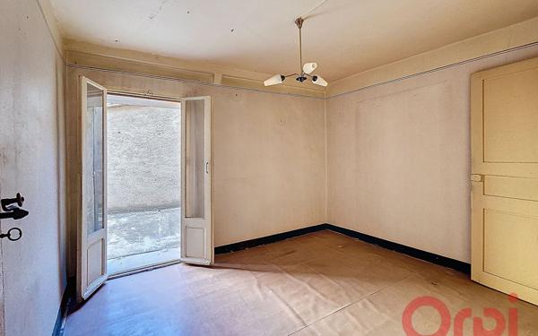 Maison à vendre    3 pièces •  Prades