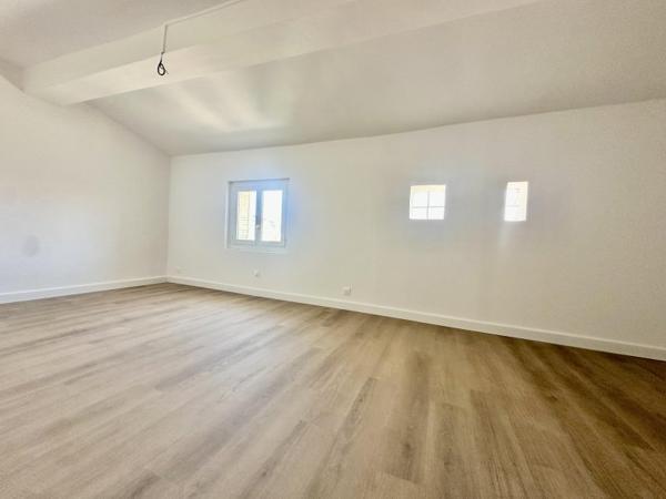 Vente / Appartement T4