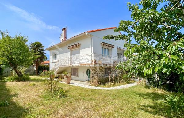 Maison 6 pièces à 100 m de la corniche Double habitation