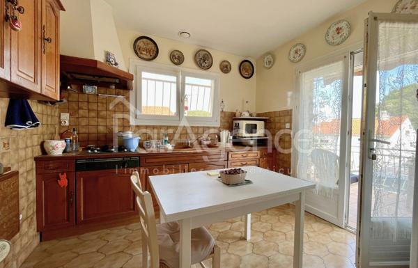 Maison 6 pièces à 100 m de la corniche Double habitation