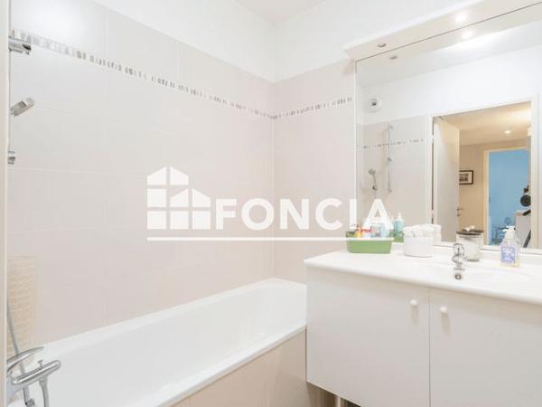 À vendre Appartement 2 pièces 46 m² - Marseille 13009