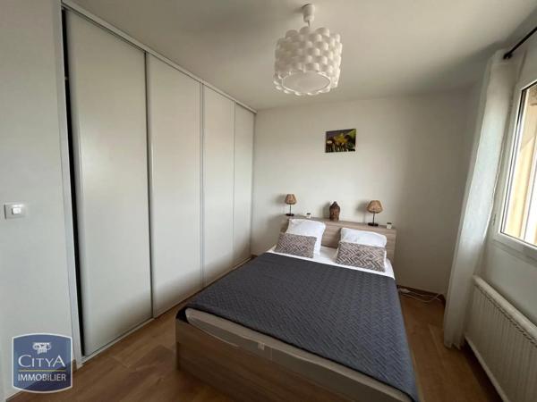 Appartement à louer 4 pièces 72.18m²