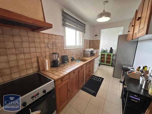 Appartement à louer 4 pièces 72.18m²