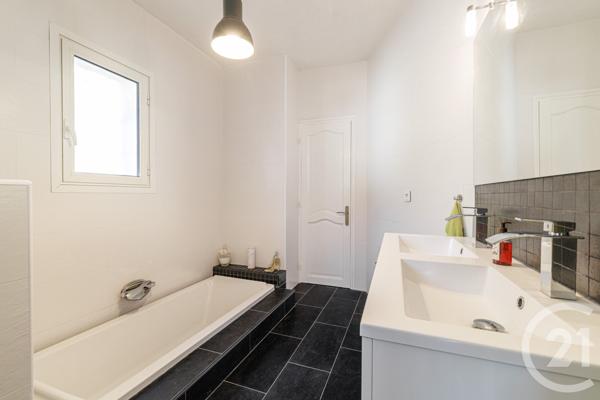 Maison à vendre  7 pièces - 235,46 m2 ASPREMONT - 06