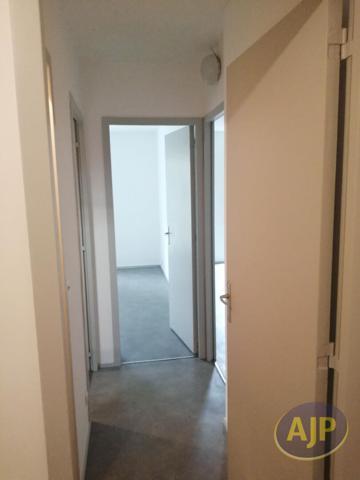Location appartement Saintes : 865 € - AJP Immobilier Saintes