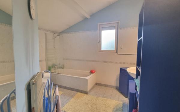 Maison à vendre    6 pièces • 158 m2 Collonges-au-Mont-d'Or