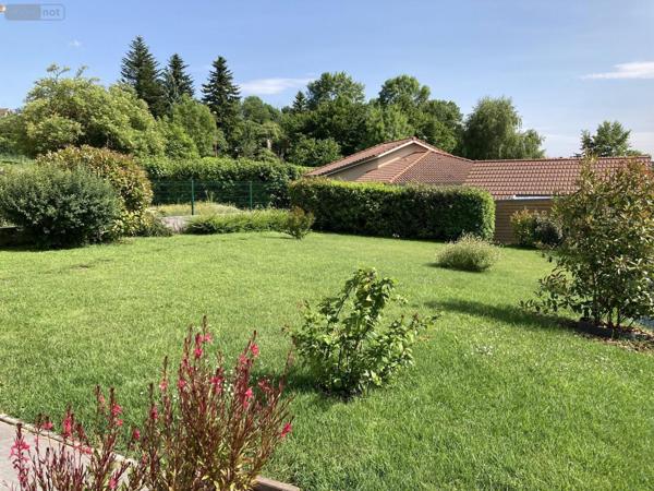 Maison individuelle à vendre à Ambérieu-en-Bugey dans l'Ain (01500), ref : VM1486-01032