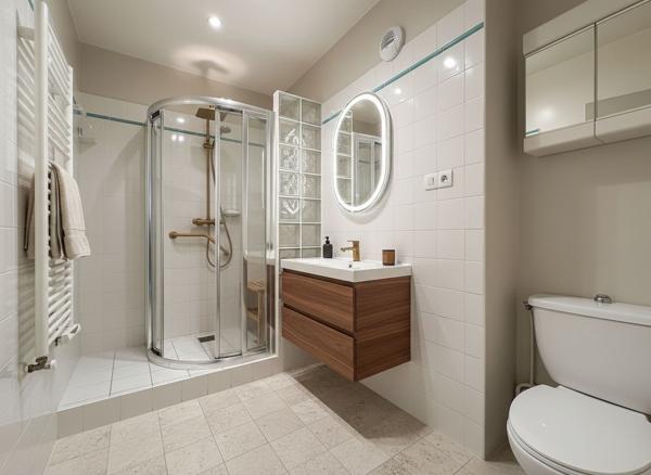 Appartement spacieux de 98 m2 - La Rochelle Centre- Près des Parcs