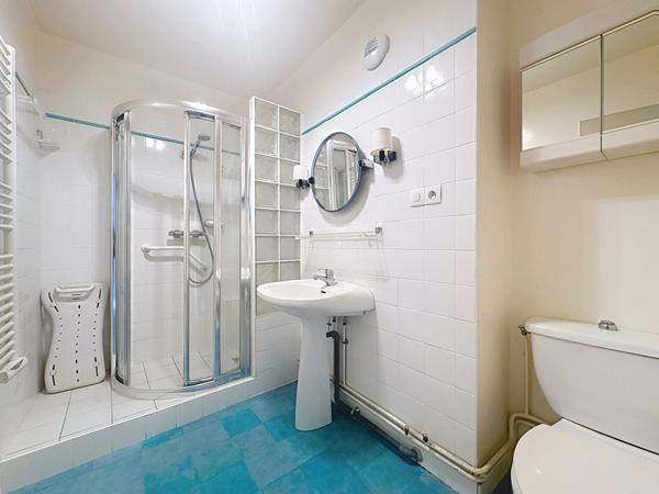 Appartement spacieux de 98 m2 - La Rochelle Centre- Près des Parcs