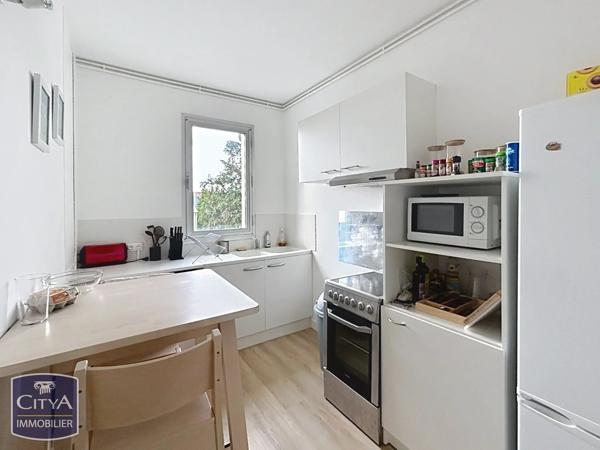Appartement à vendre 1 pièce 30.4m² Poitiers (86000)