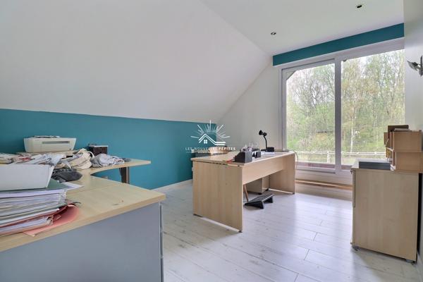 Maison individuelle 177 m² – 5 pièces – Jardin 1800 m² – Garages & stationnements privatifs – Wasquehal Boers