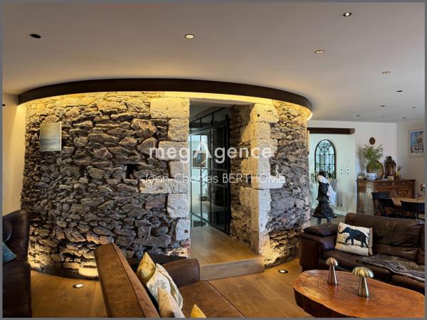 Maison à LES SABLES-D'OLONNE, 85100 - 5 pièces 160m²