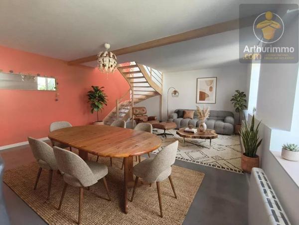 Location                                                      Maison
                        
                     3 pièces                      89 m2                     à Beaugency
