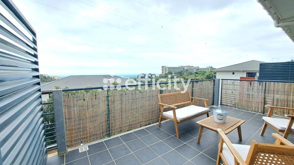 Appartement
         2 pièces
        - 50 m² Exclusivité 159 000 € *