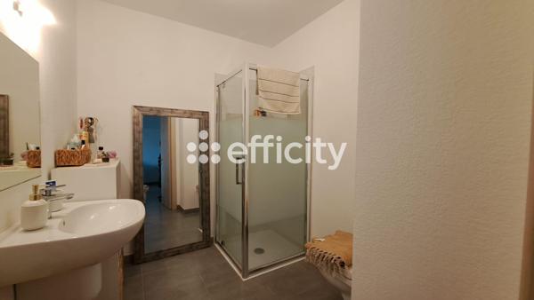 Appartement
         2 pièces
        - 50 m² Exclusivité 159 000 € *