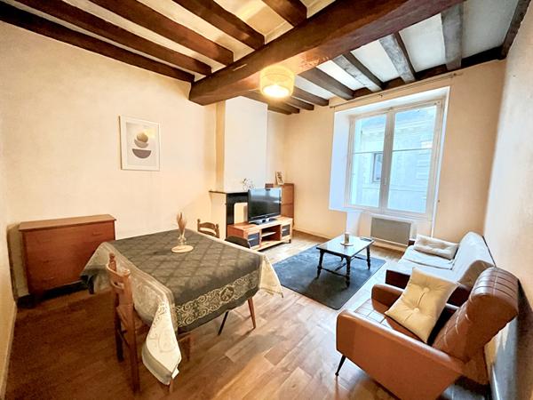 APPARTEMENT T3 MEUBLÉ - PROCHE CENTRE-VILLE