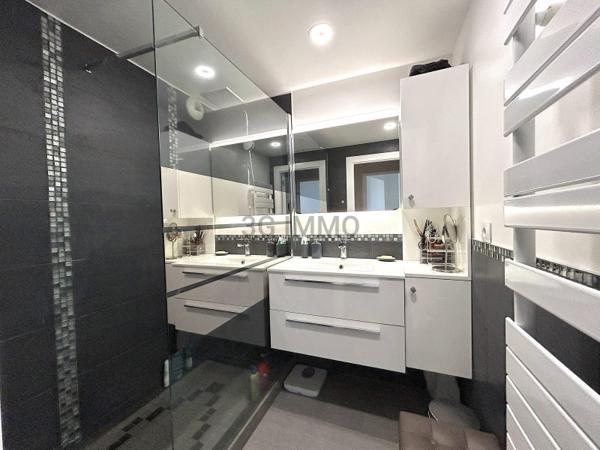 Vente / Appartement T4