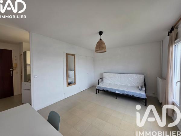 Location appartement 1 pièce 26 m² La Riche