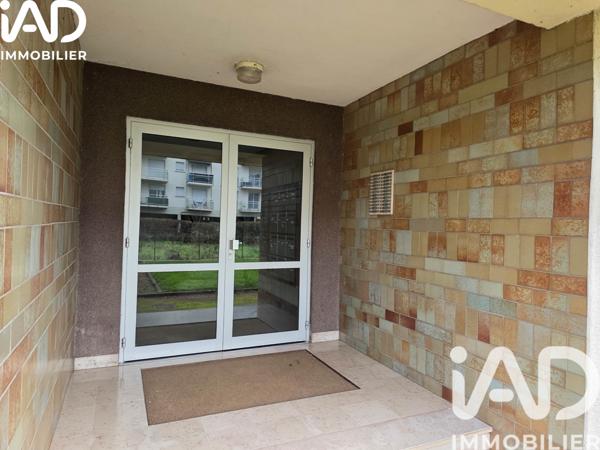 Location appartement 1 pièce 26 m² La Riche