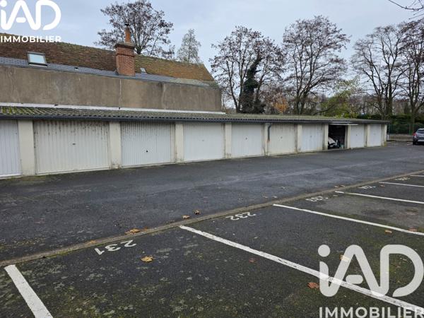 Location appartement 1 pièce 26 m² La Riche