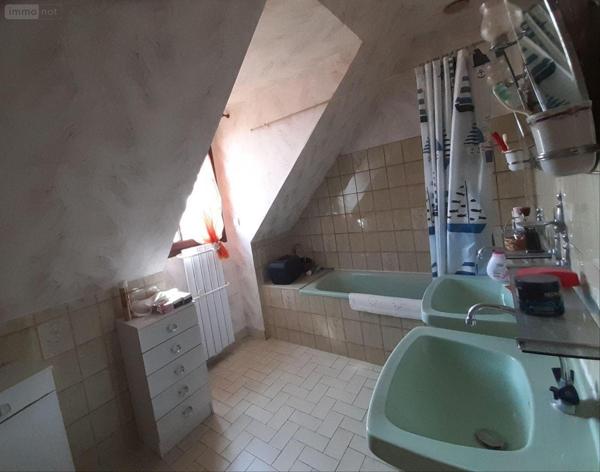 Maison à vendre à Pontivy dans le Morbihan (56300), ref : 063-438