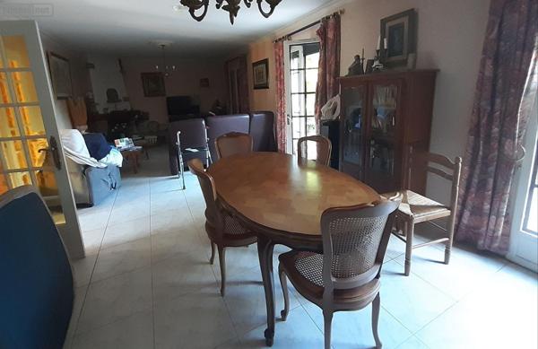 Maison à vendre à Pontivy dans le Morbihan (56300), ref : 063-438