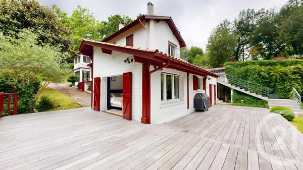 Maison à vendre  8 pièces - 241,71 m2 ARCANGUES - 64