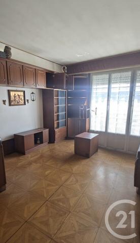 Appartement F4 à vendre  5 pièces - 122,97 m 2   PAU  - 64