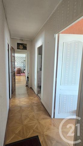 Appartement F4 à vendre  5 pièces - 122,97 m 2   PAU  - 64