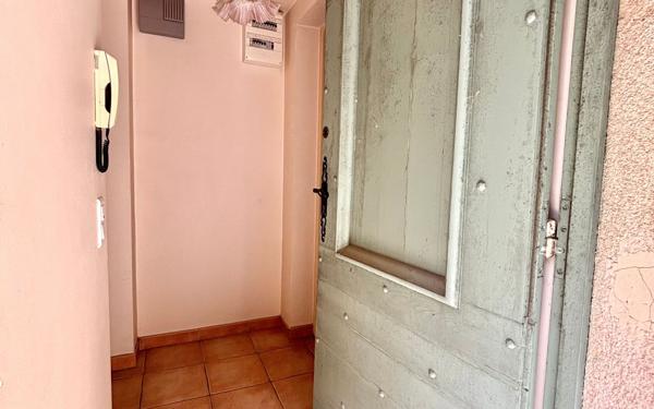 Maison à vendre    5 pièces • 138 m2 Grasse