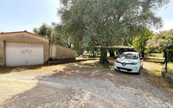 Maison à vendre    5 pièces • 138 m2 Grasse