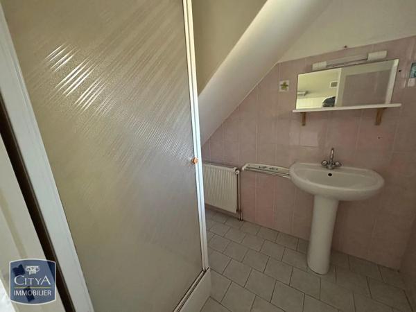 Maison à louer 3 pièces 67.59m² Saint-Cyr (87310)
