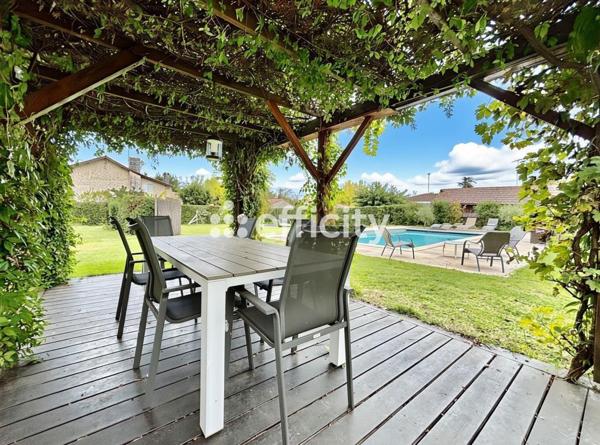 Maison 9 pièces - 245 m² Bien prestige