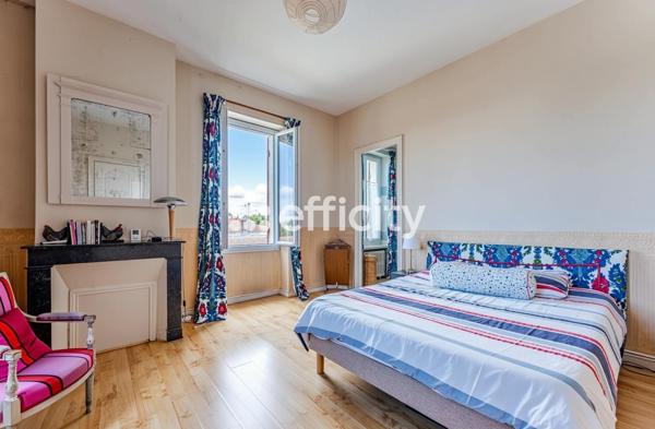 Maison 9 pièces - 245 m² Bien prestige