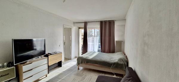 Beau studio avec terrasse - Nice Nord