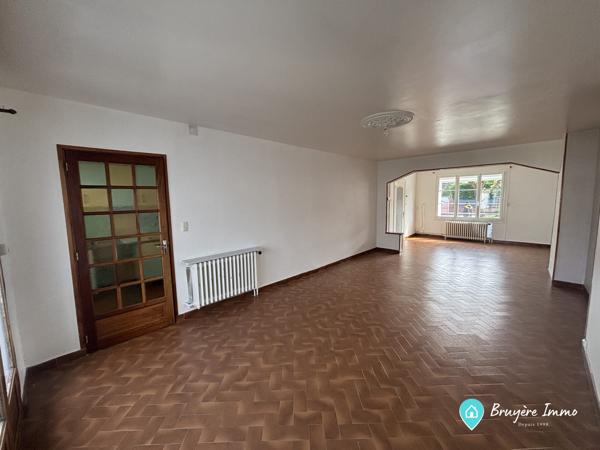 Maison mitoyenne 2 côtés à vendre, 4 pièces - Hirson 02500