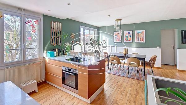 Centre-ville, Appartement 4 pièces, 3 chambres - Cave + Box