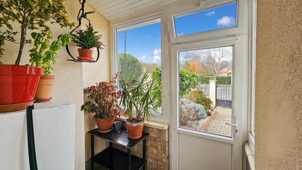 Maison à vendre 5 pièces ODOS (65) avec garage, atelier, jardin et véranda