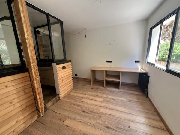 Marseille (13007) VENTE CHAMBRE 15,50 M2 CARREZ 2ÈME ÈTAGE ASCENSEUR RES LE GALION BD AUGUSTIN CIEUSSA 13007 MARSEILLE