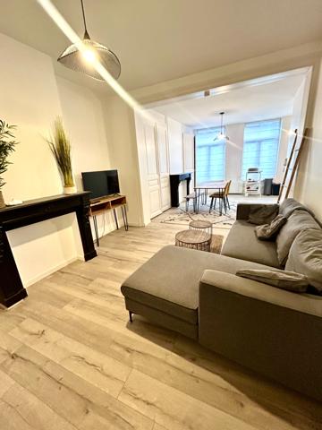 Appartement
                                                                                                                                                                                                                                                                                                                        3 pièce(s)                                                                                                                                                                                                                                                                                                                              70  m²