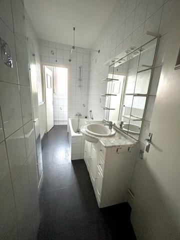 Appartement
                                                                                                                                                                                                                                                                                                                        3 pièce(s)                                                                                                                                                                                                          2 chambre(s)                                                                                                                                                                                                          75  m²