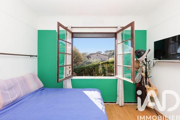 Maison à vendre 6 pièces 180 m² Mandelieu-la-Napoule