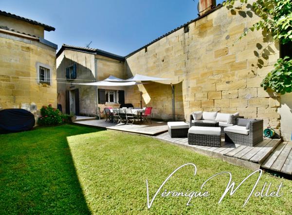 LANGOIRAN BOURG - MAISON DE VILLAGE EN PIERRE