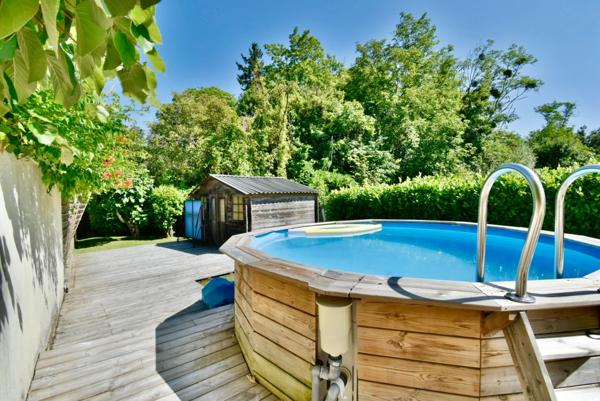 LANGOIRAN BOURG - MAISON DE VILLAGE EN PIERRE